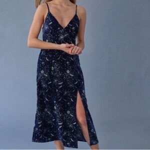 Urban Outfitters Navy/Cream Celestial Slip Dress Size XS-TP